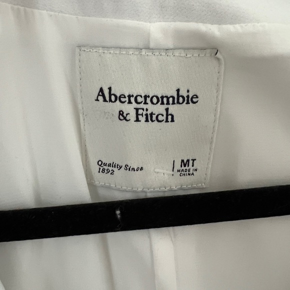 ABERCROMBIE White Crepe Vneck Dress - Picture 3 of 4